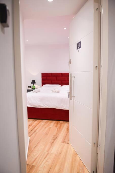 City Center 14 - Tirana Way Apartments Luaran gambar